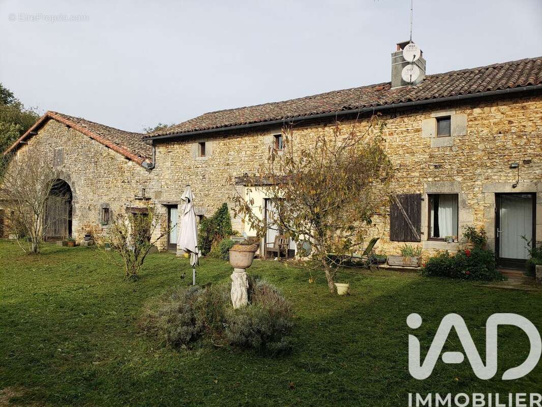 Photo 2 - Maison à BRUX