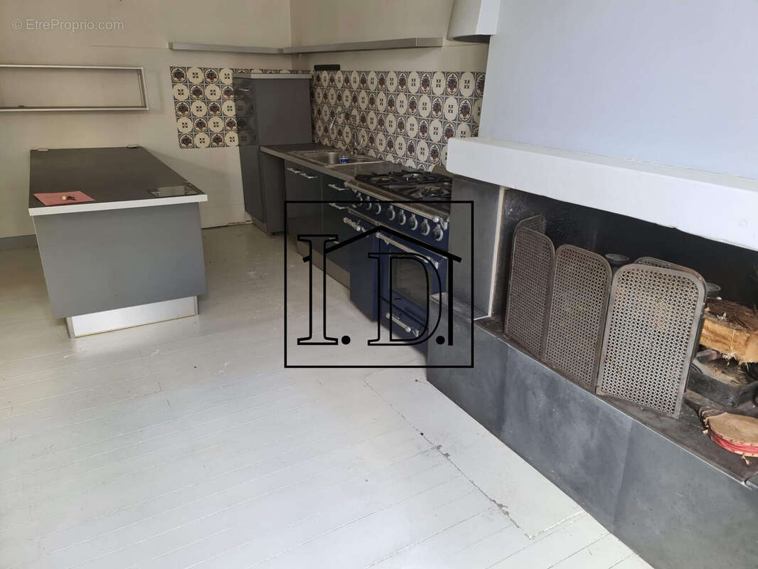 CUISINE - Maison à LAUZUN