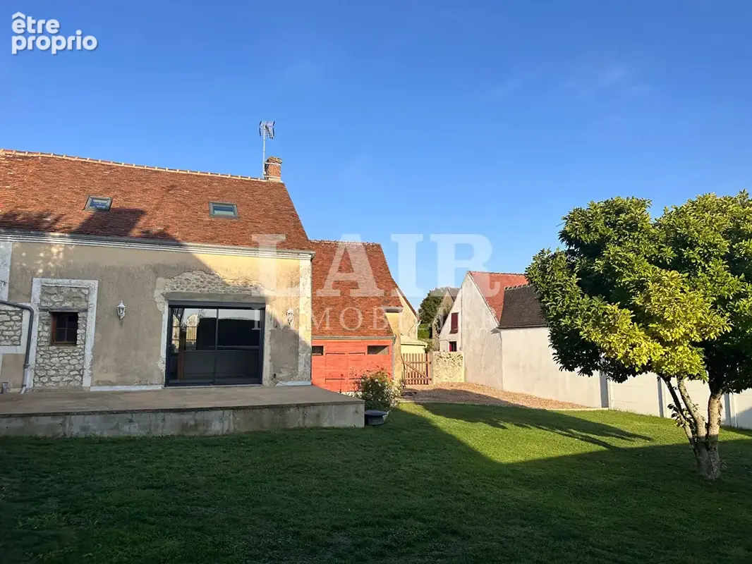 Maison à LA CHAPELLE-SOUEF