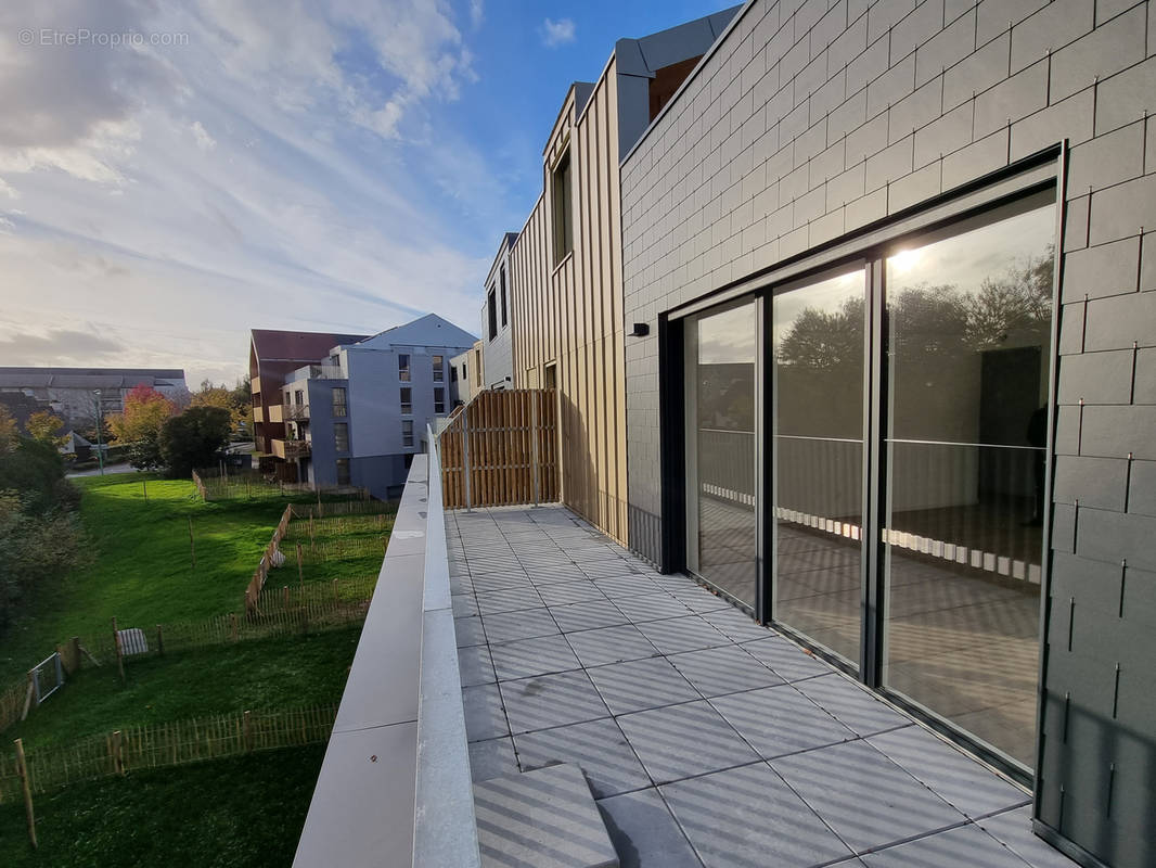 Appartement à SAINT-ERBLON