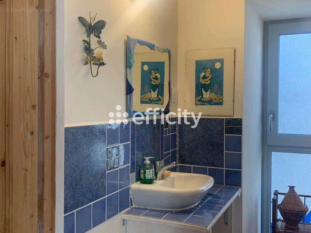 Maison à CHATEAURENARD