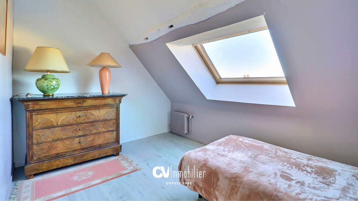 Maison à LA HAYE-MALHERBE