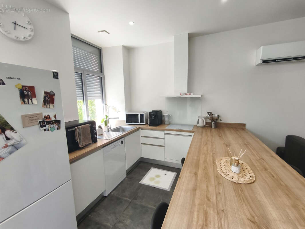 Propriété entièrement rénovée de 323 m2 avec piscine et dépendances - photo 25