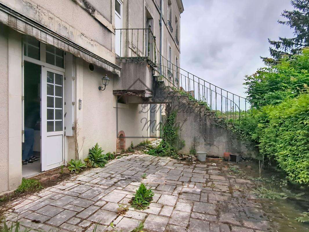 Appartement à CHATEAU-RENAULT