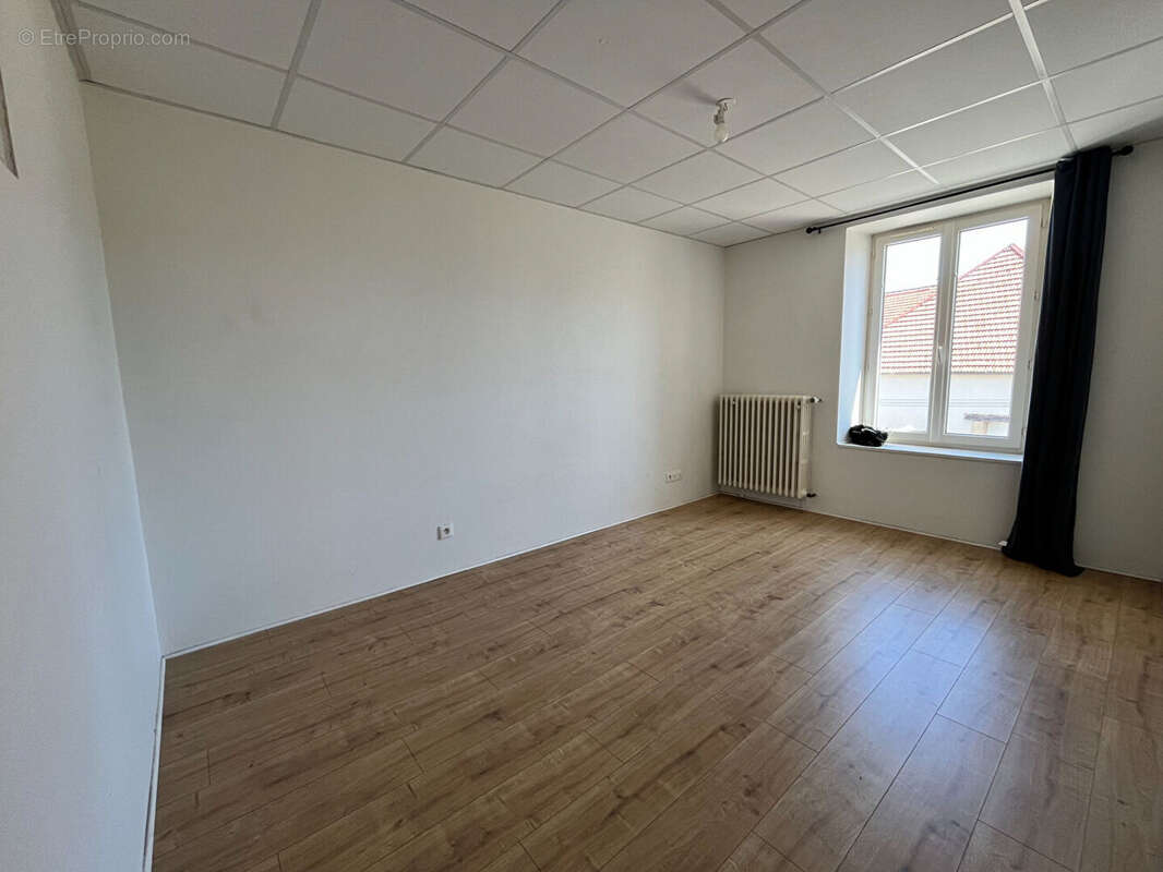 Appartement à VILLERS-SOUS-CHALAMONT