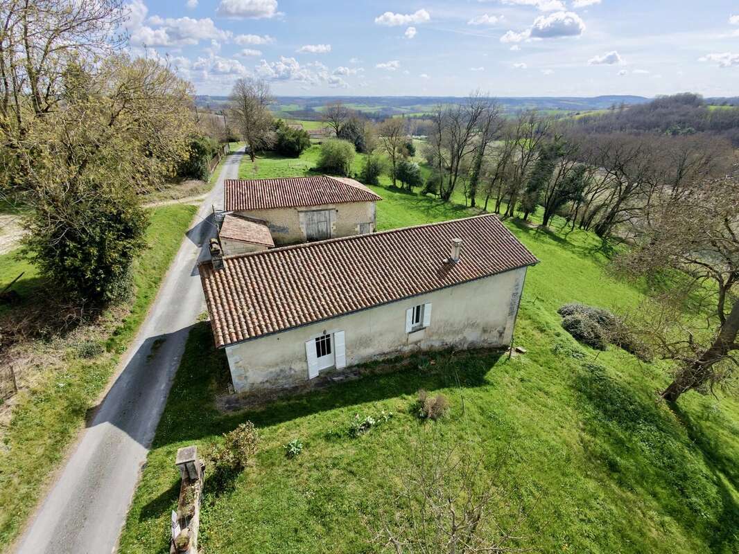 Maison à VERTEILLAC