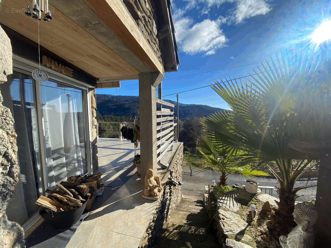 Maison à PONTEILS-ET-BRESIS