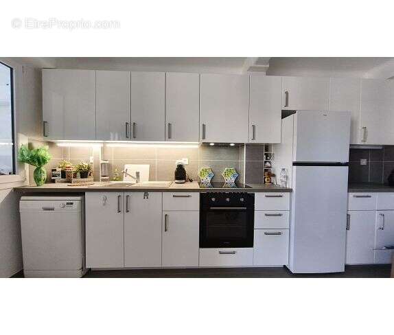 Appartement 48 m² à Saint-Raphael  - photo 4