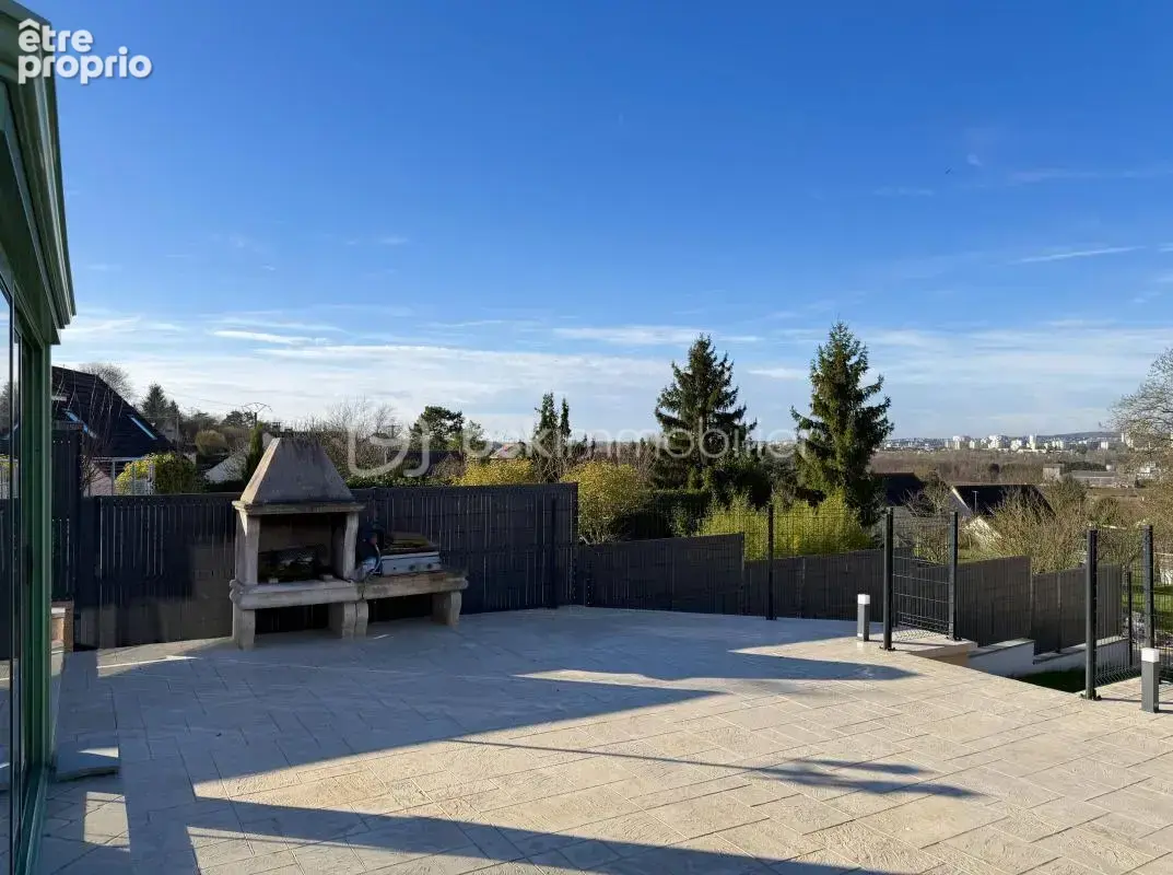 À vendre – Maison d’architecte indépendante à Fublaines (2005) - photo 2
