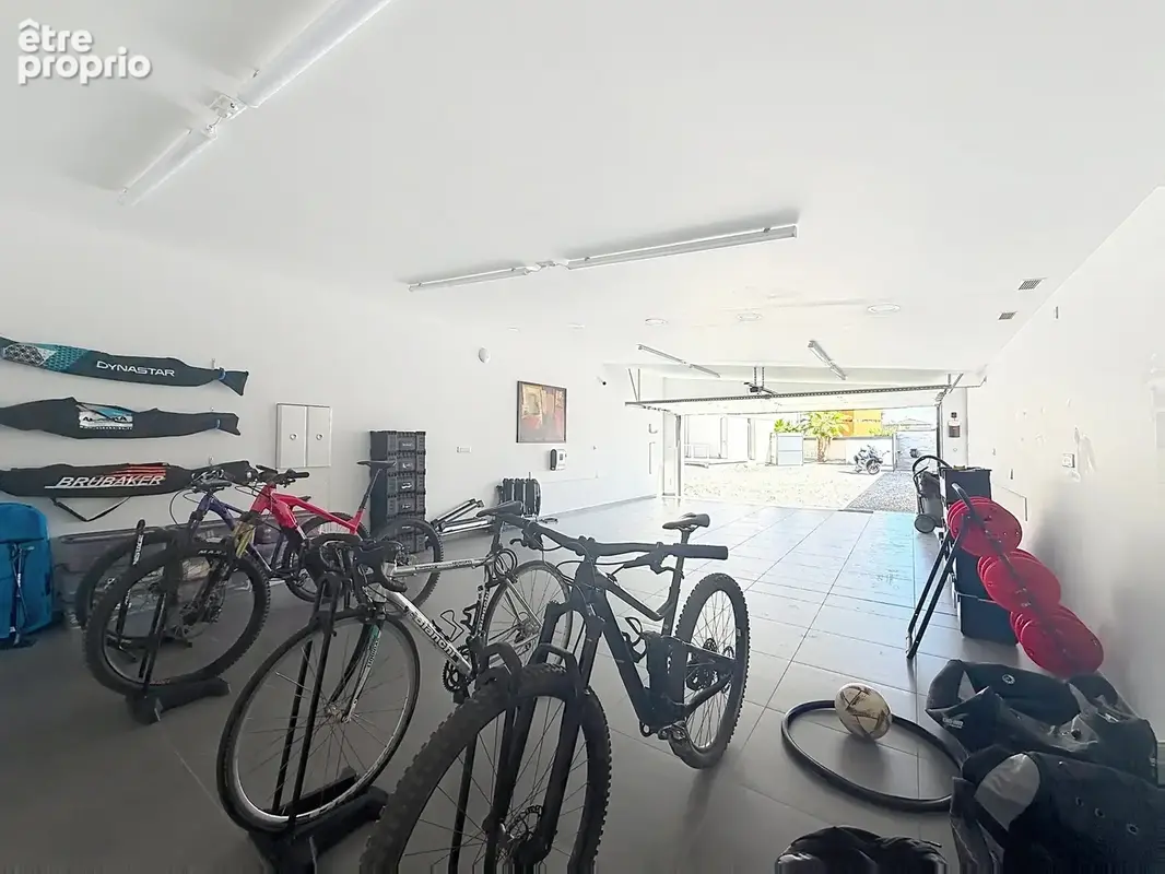 Montaudran, Maison de 225 m² avec garage - photo 3