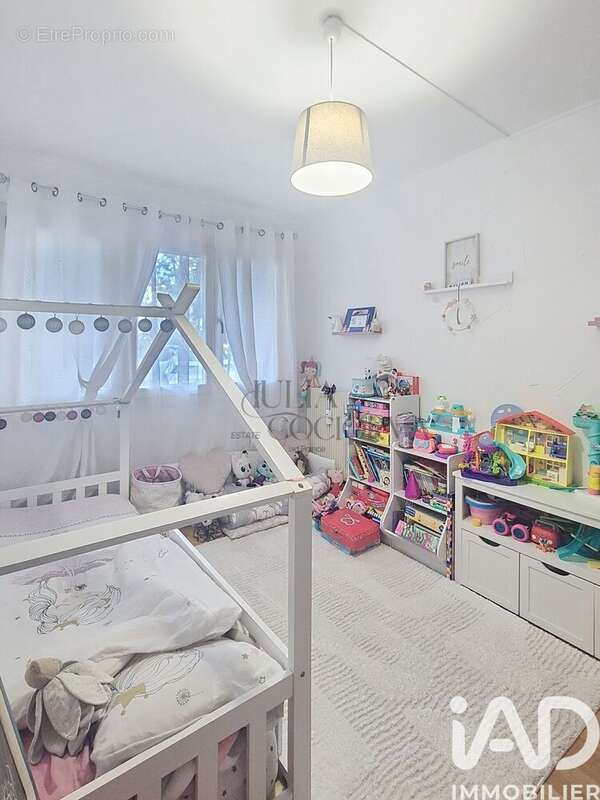 Photo 8 - Appartement à LIVRY-GARGAN