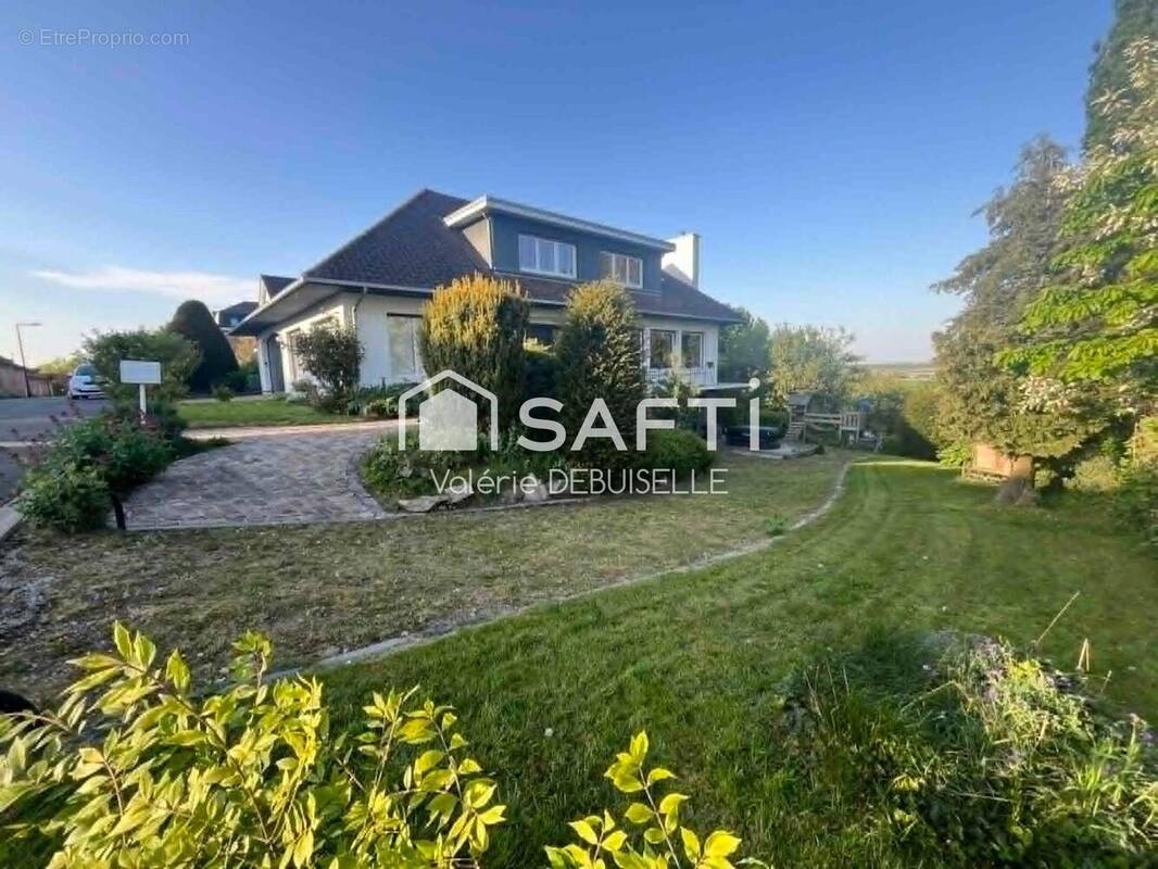 Photo 1 - Maison à BRUAY-LA-BUISSIERE