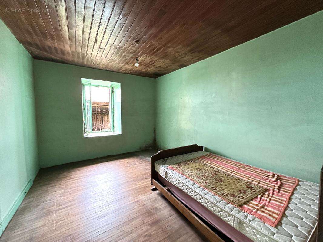 Maison à SAINT-JORY-DE-CHALAIS