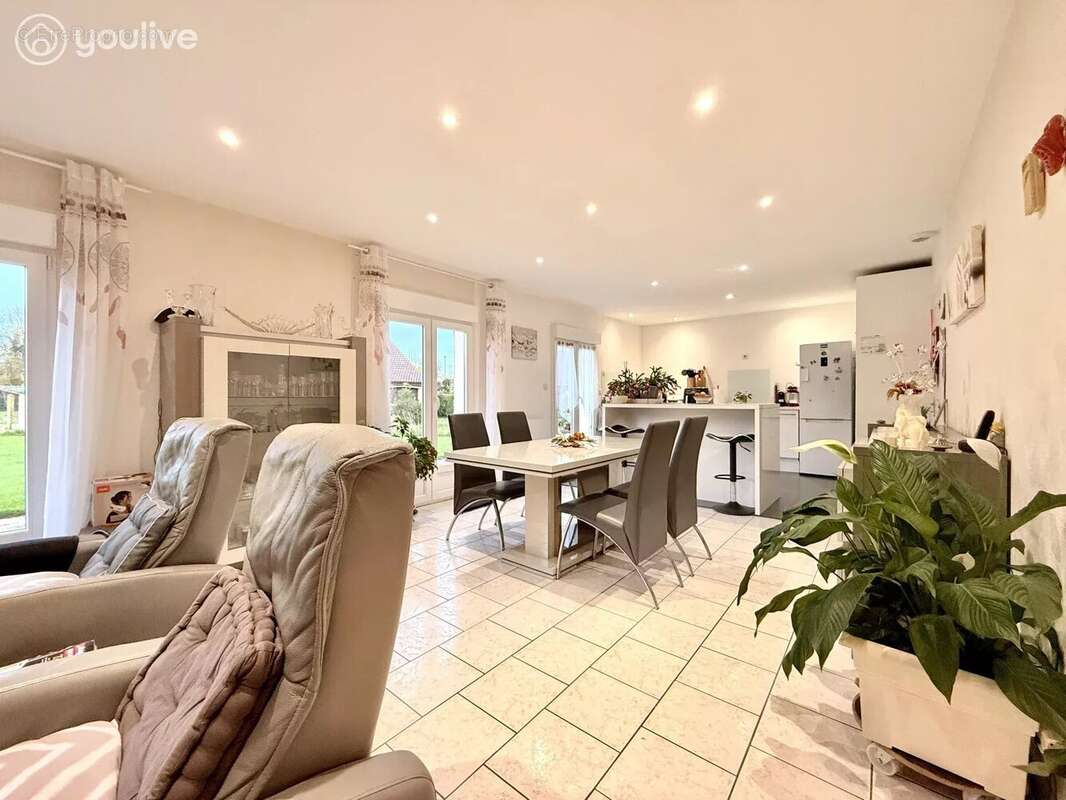 Maison à FROBERVILLE