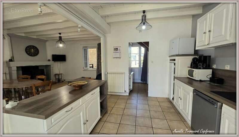 Ensemble immobilier à vendre 14 pièces LES EGLISES D'ARGENTEUIL (17)- maison principale + gîte + dépendances - photo 25