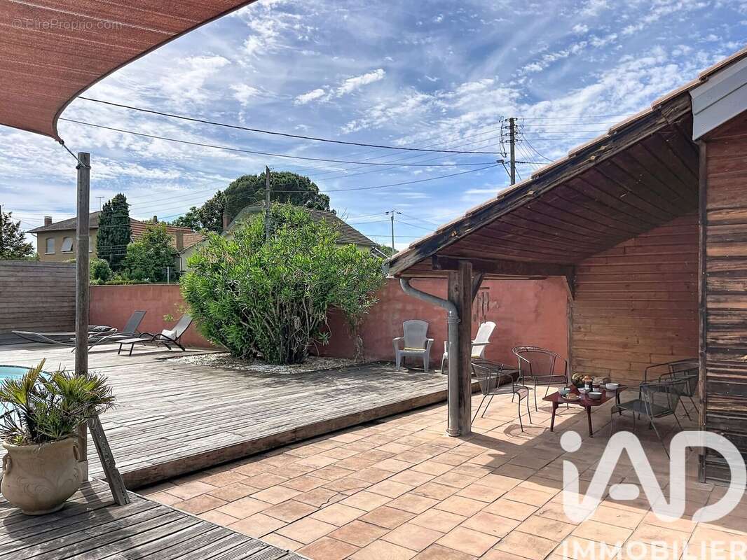 Maison 324 m² à Montauban  - photo 3