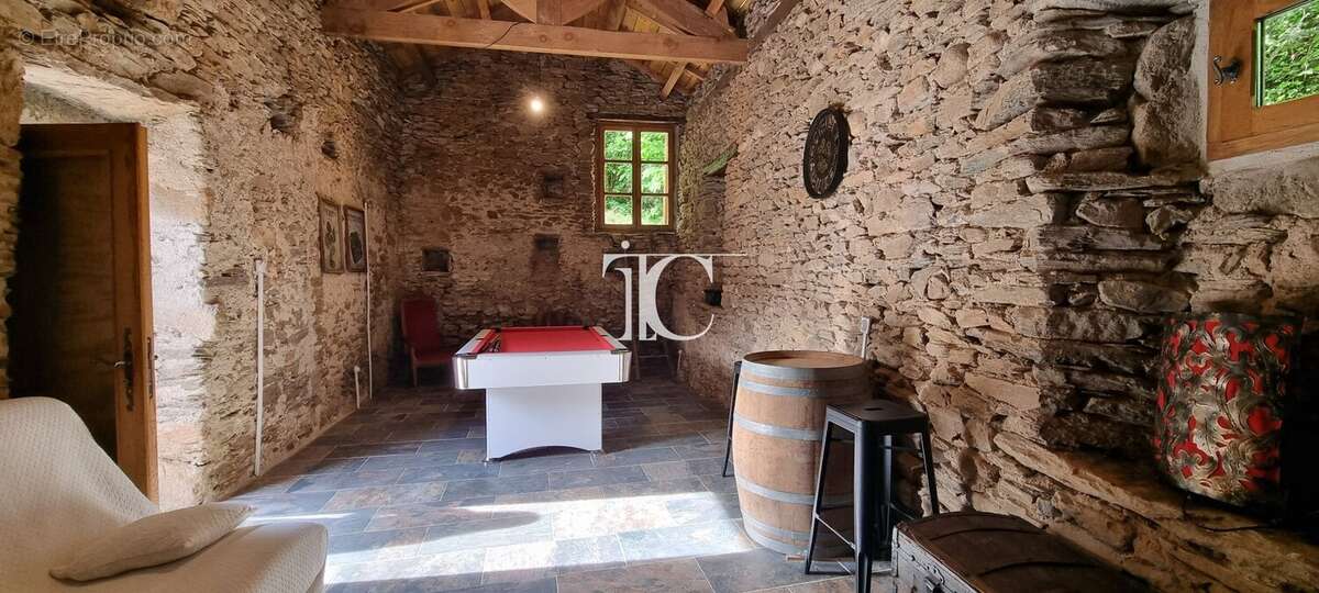 Maison à SENECHAS