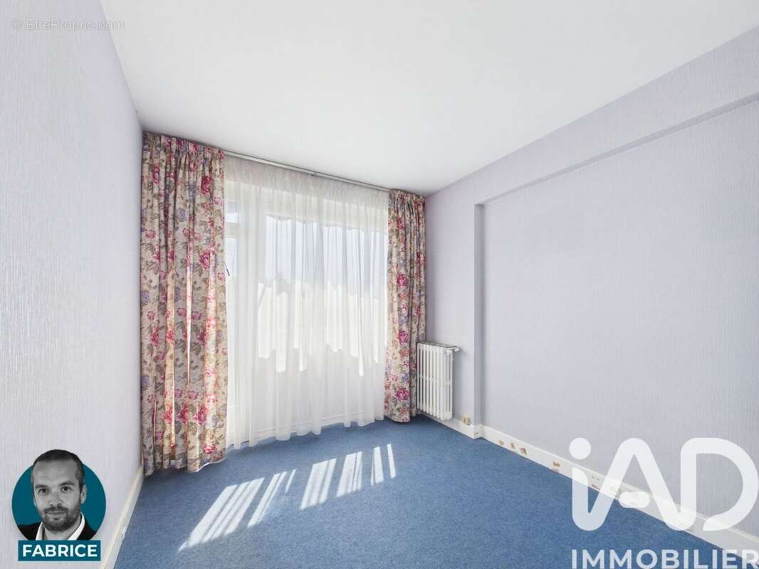 Photo 9 - Appartement à SAINT-MAUR-DES-FOSSES