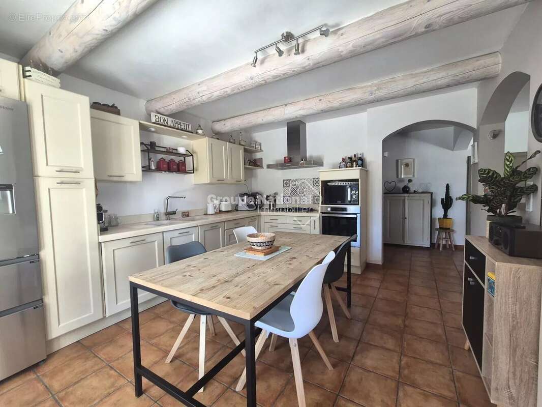 Maison à LORIOL-DU-COMTAT