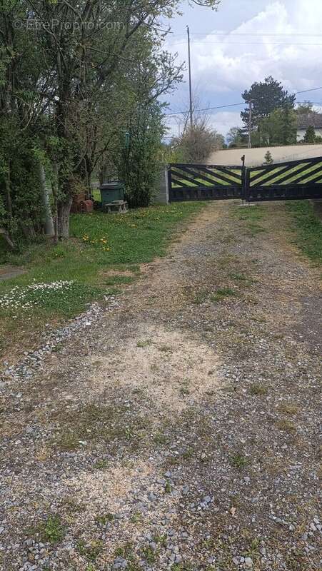 Photo 3 - Terrain à PRECIEUX