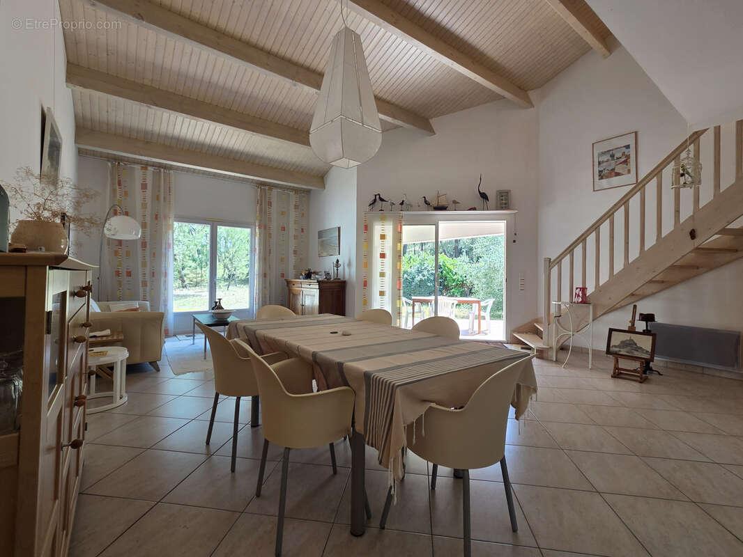 Maison à L'AIGUILLON-SUR-MER