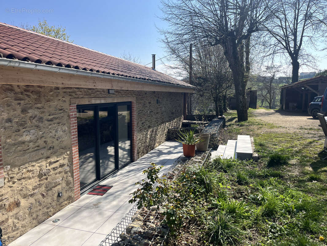 Maison à LA FOUILLOUSE