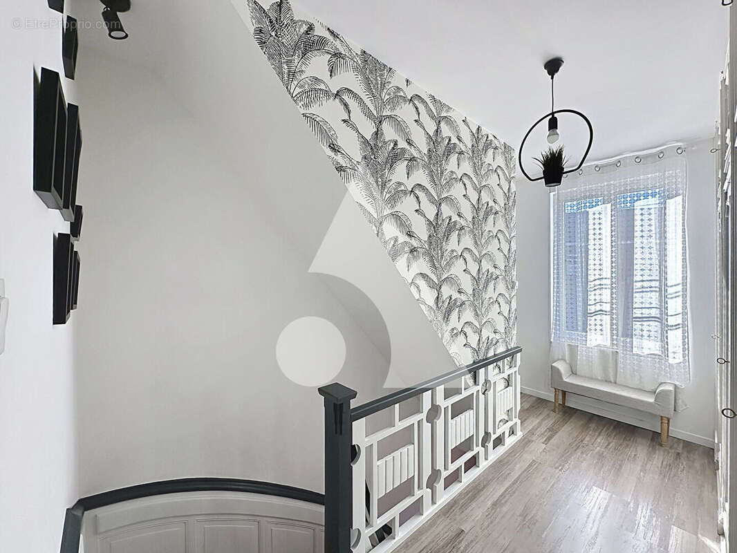 Maison à VIEUX-CONDE