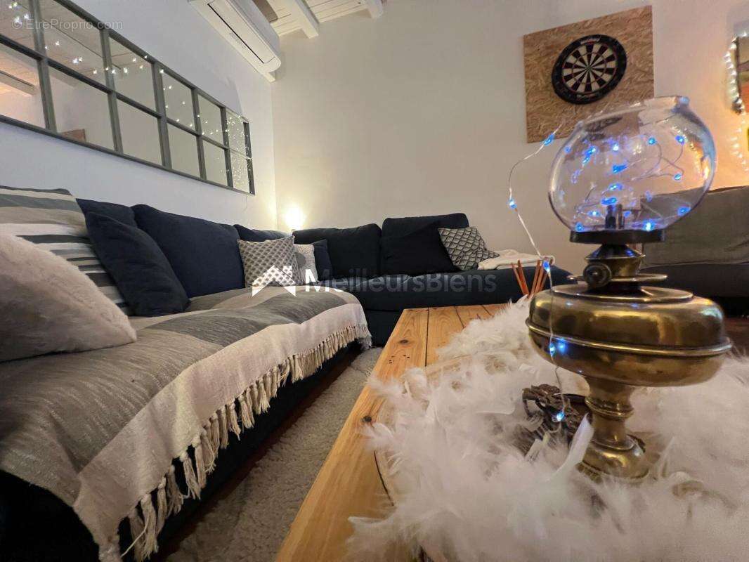 Maison à SAINT-JEAN-DE-SERRES