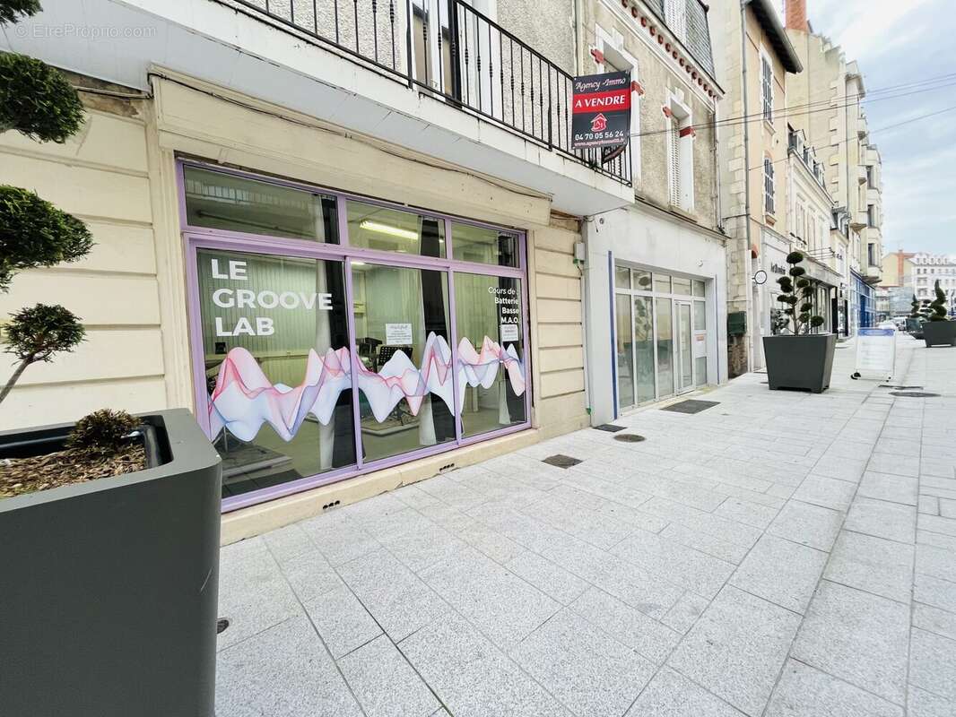 Commerce à MONTLUCON