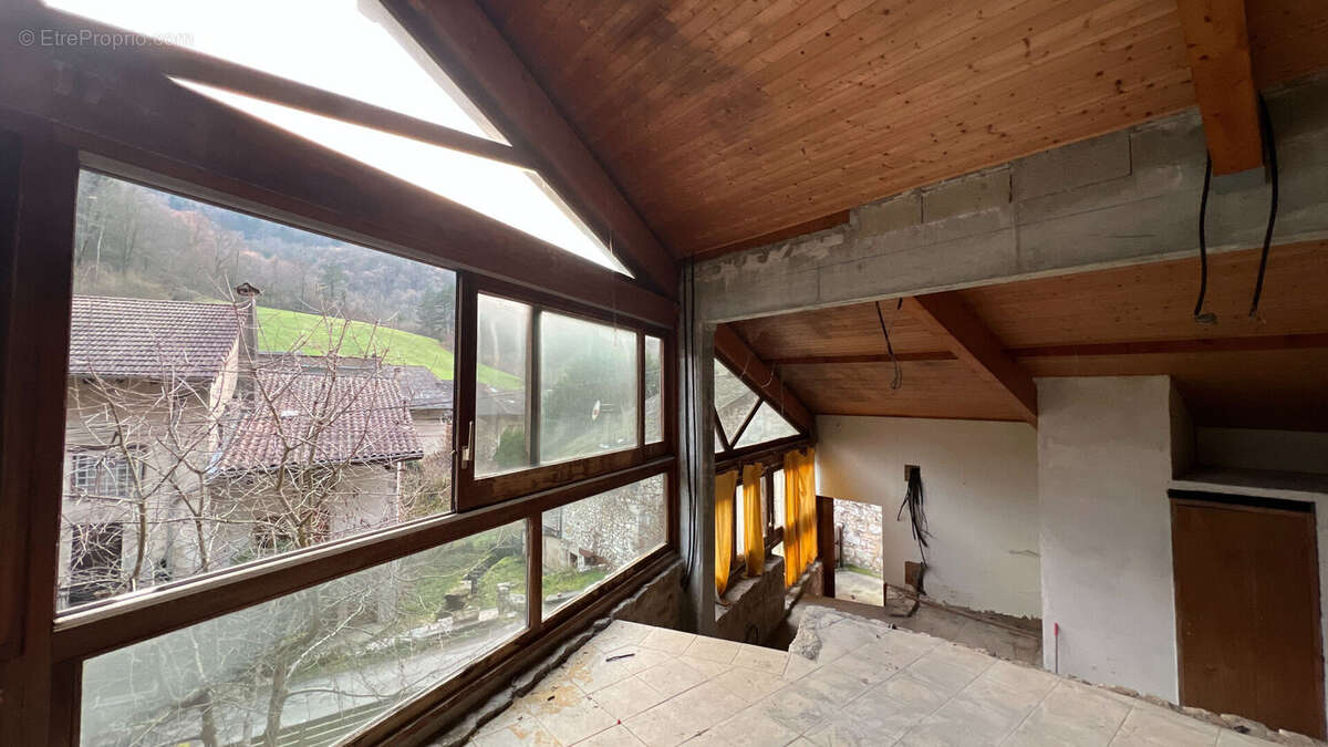 Maison à CERDON