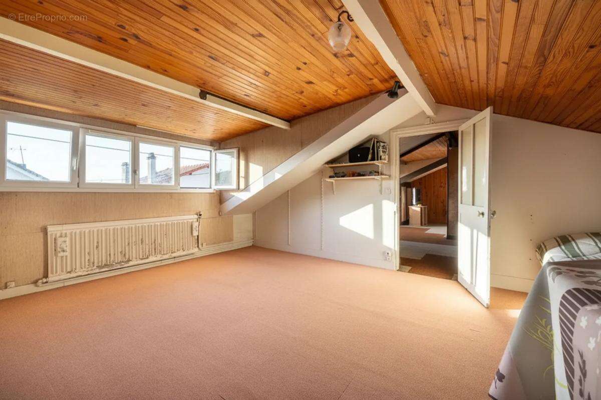 Maison à VILLENEUVE-SAINT-GEORGES