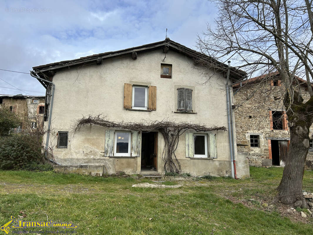 Maison à SAUVIAT