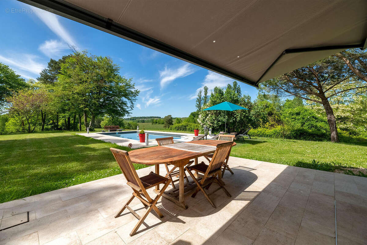 DSC1183HDR - Maison à ROUFFIGNAC-DE-SIGOULES