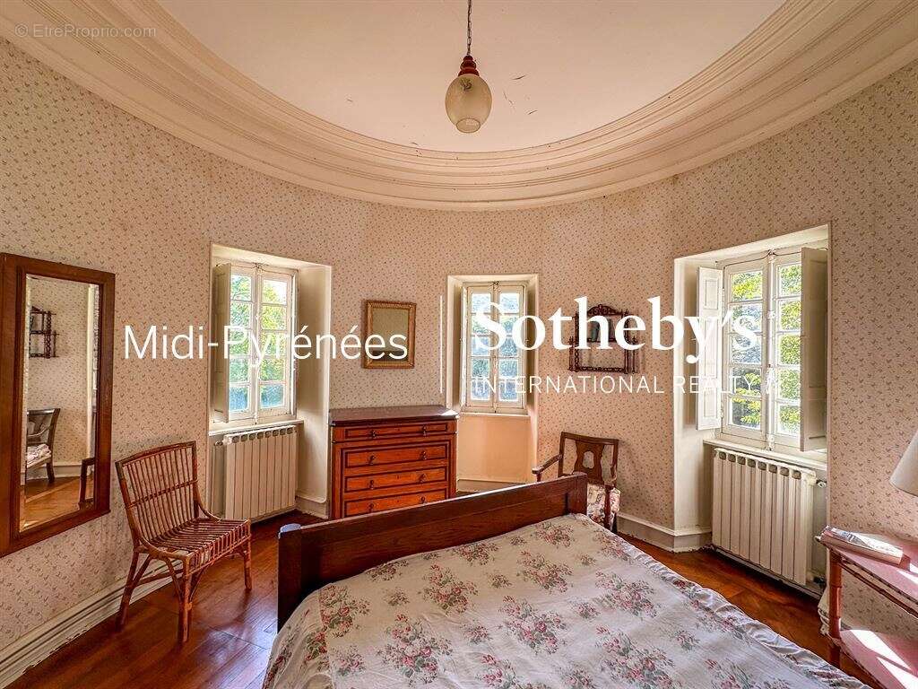 Maison à SALIES-DU-SALAT