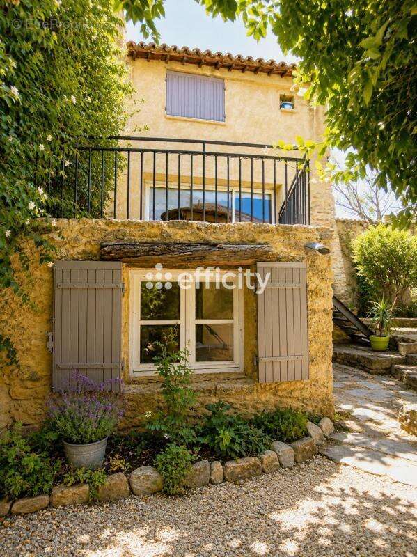 Maison à BEDARRIDES