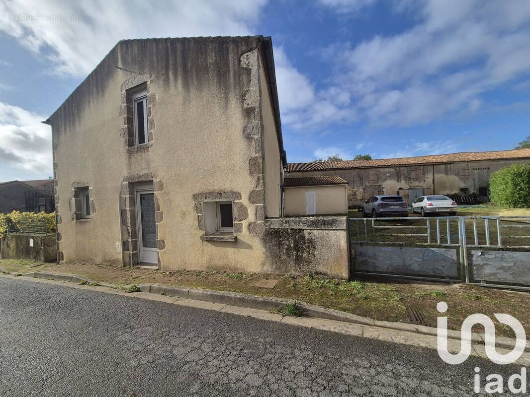 Photo 1 - Maison à PIERREFITTE