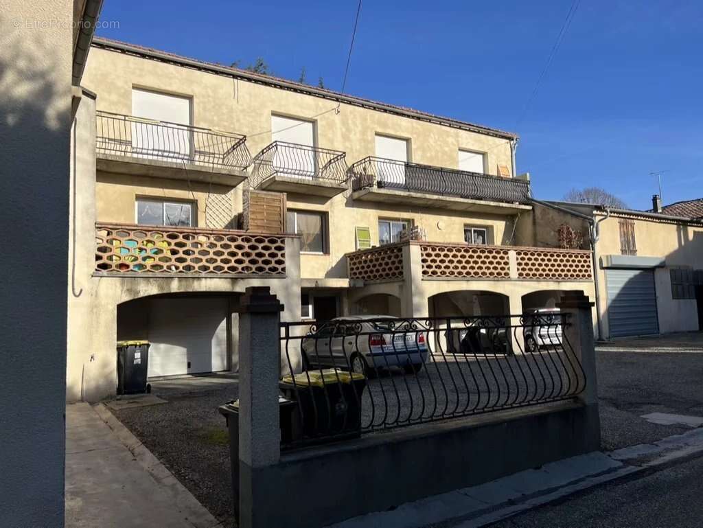 Appartement à LAVIT