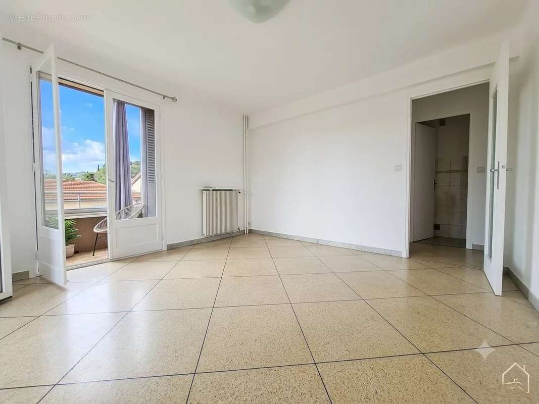 Appartement 3 piéces - photo 4