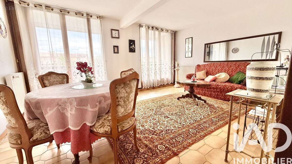 Photo 2 - Appartement à LORMONT