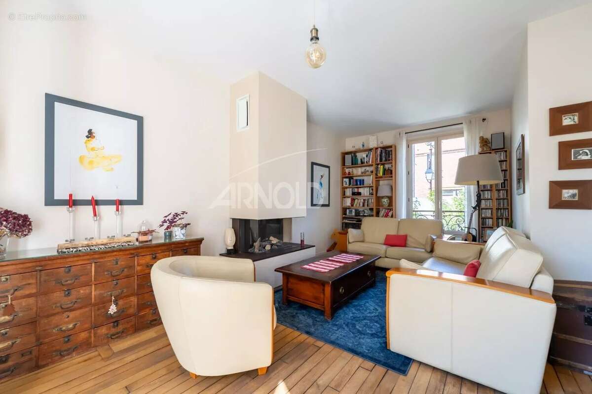 Maison à GENNEVILLIERS