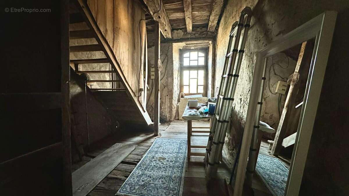 Maison à RULLAC-SAINT-CIRQ