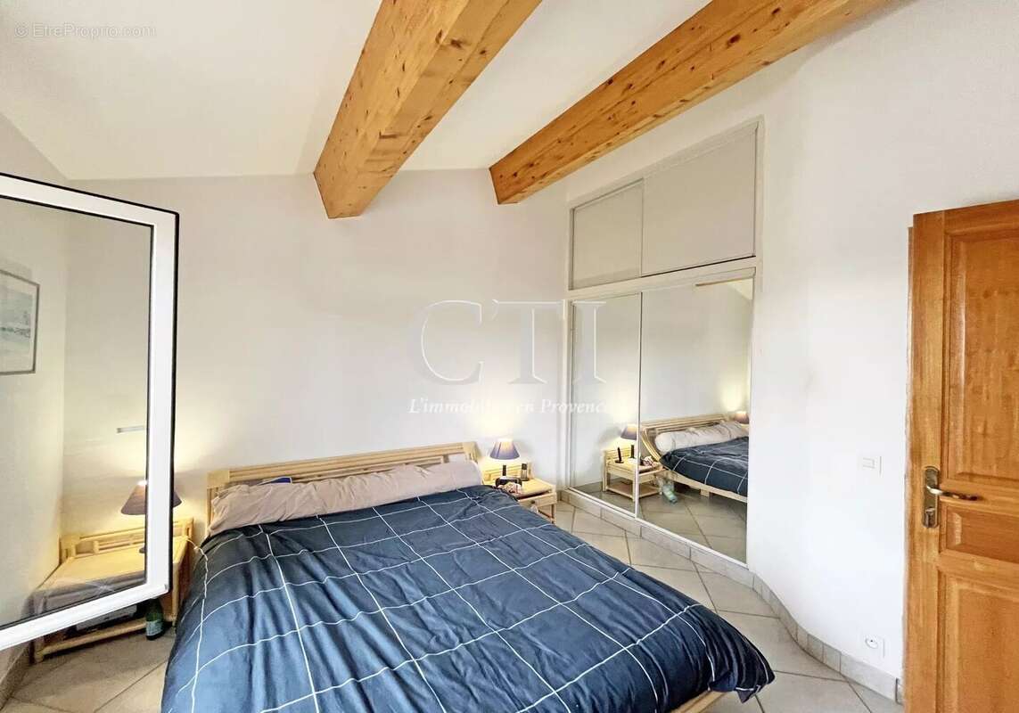 Maison à VAISON-LA-ROMAINE