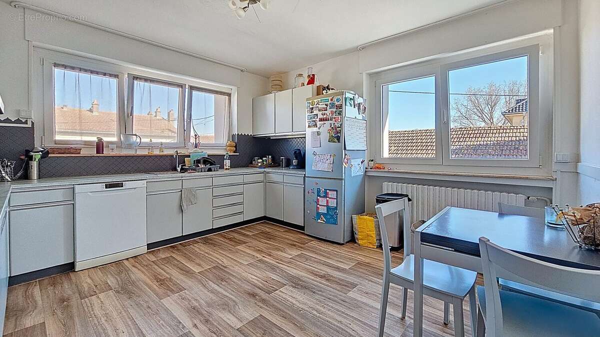 Appartement à MEY