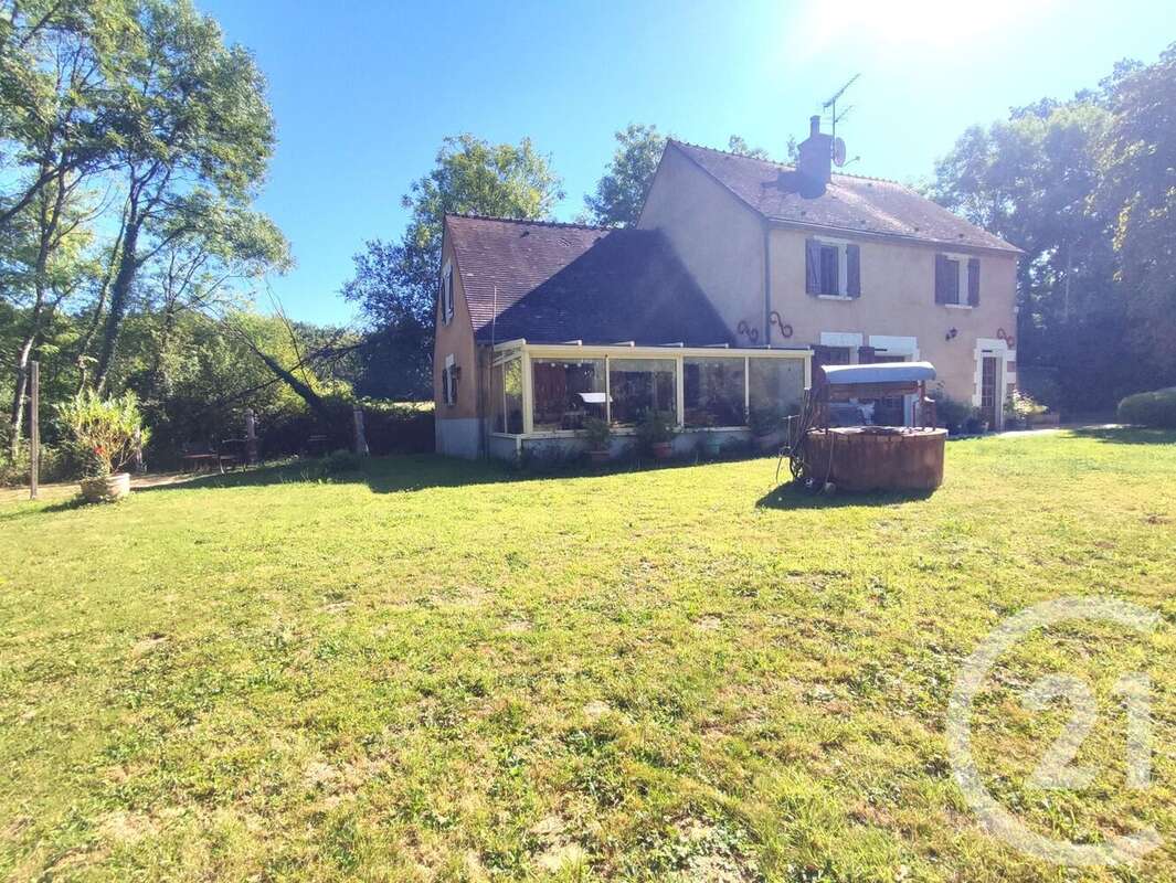 Maison à SAINT-VERAIN