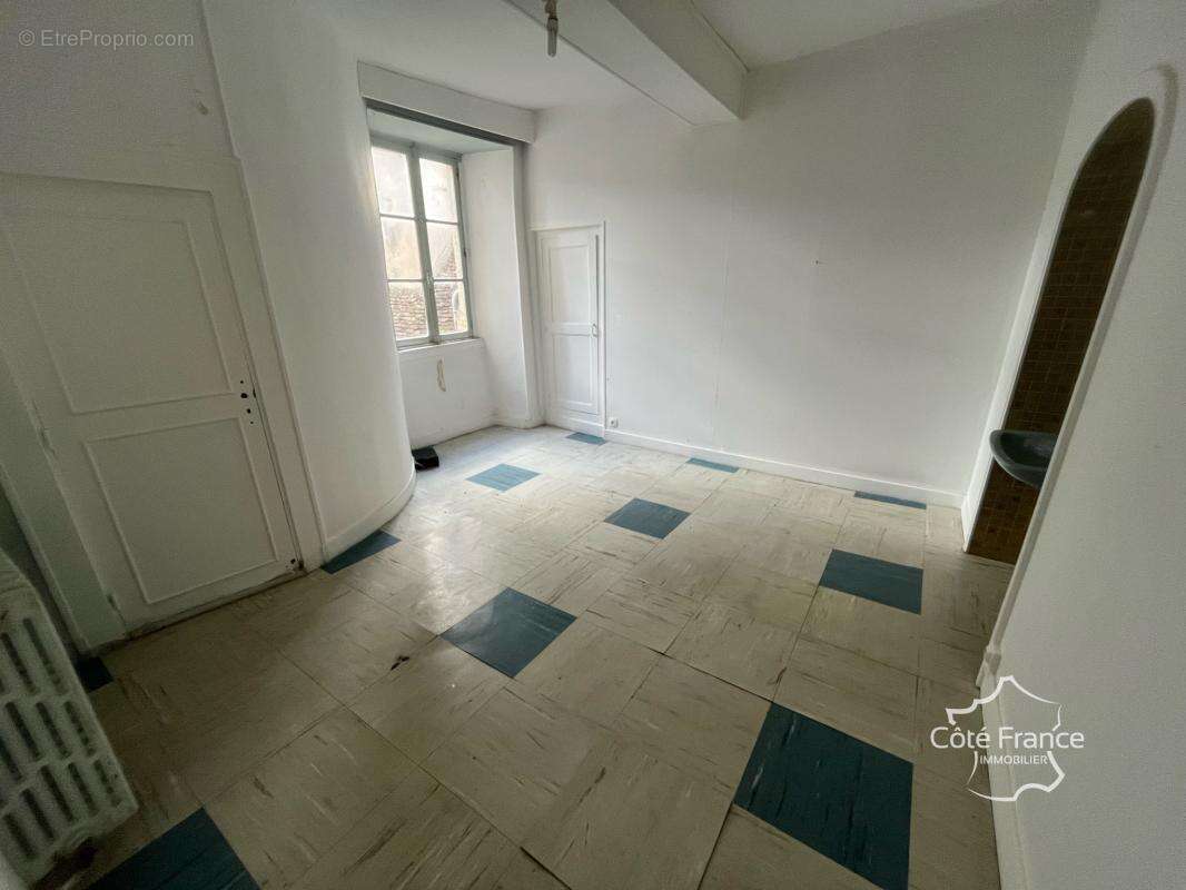 Appartement à CLAMECY