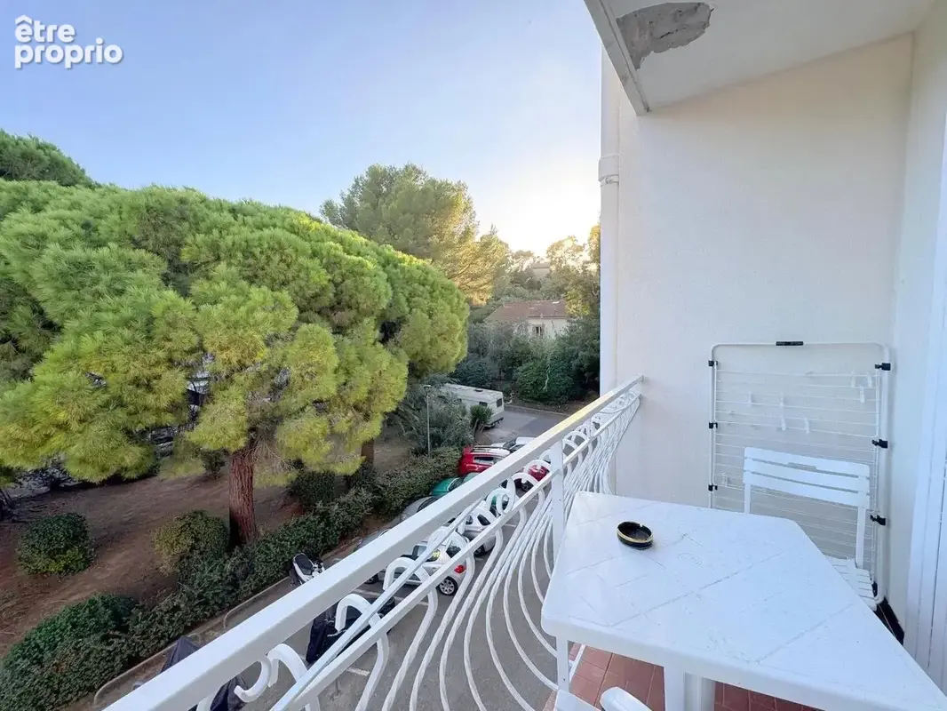 La Seyne - T2 rénové quartier Evescat - photo 1