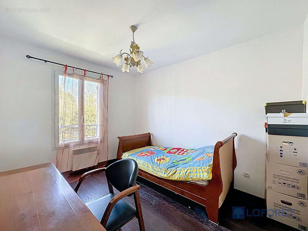 Maison à SAINT-GERMAIN-LES-ARPAJON