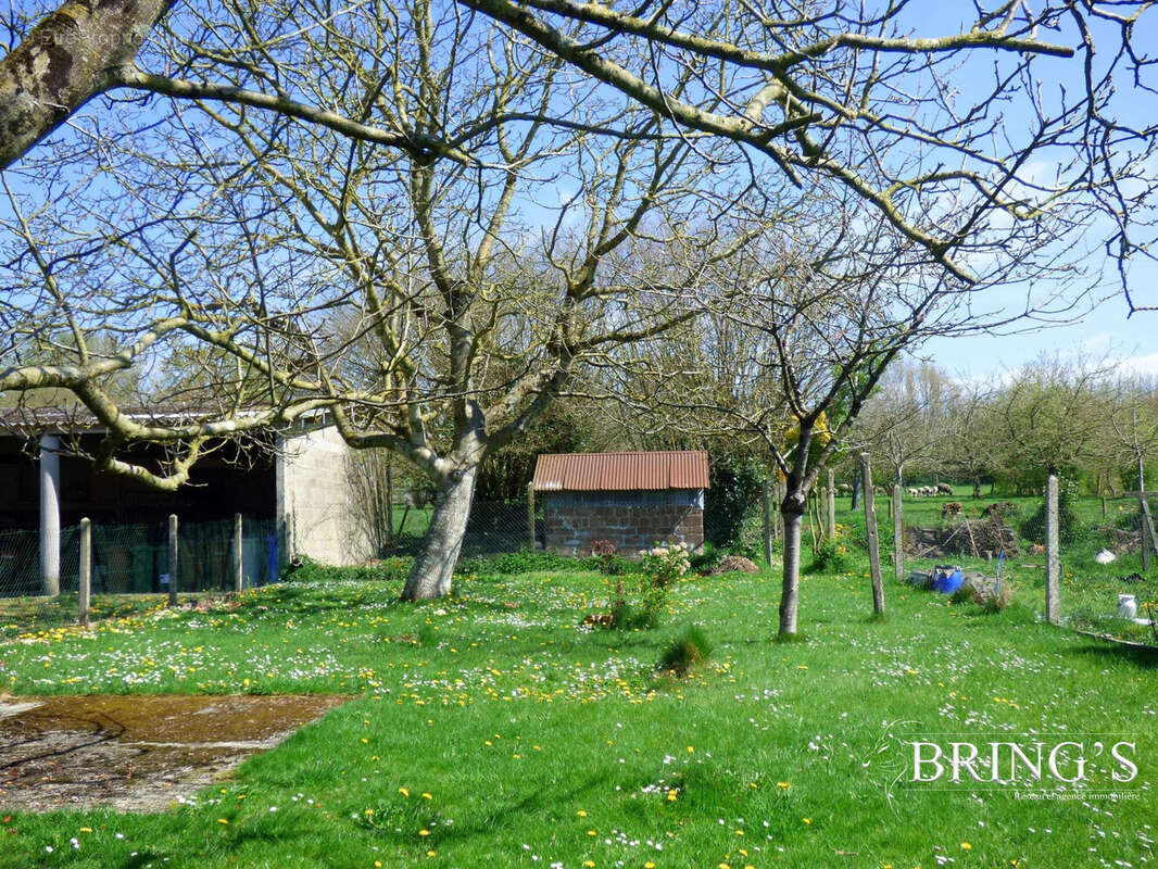 Maison à NOTRE-DAME-DE-CENILLY