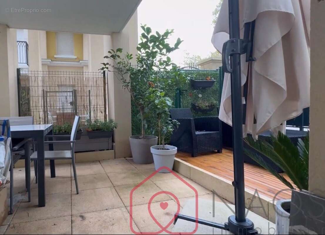 Appartement à LE PLESSIS-ROBINSON