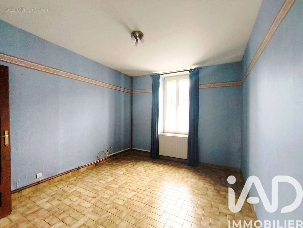 Photo 8 - Maison à HIRSON